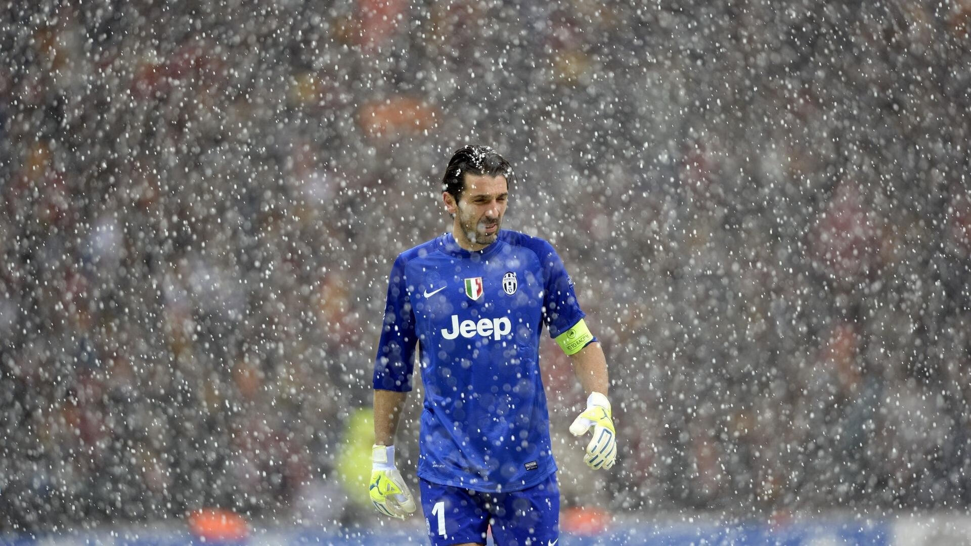 赛尔·阿尔斯塔:南非队后排最可靠的防守核心,屡次拯救球队,阿尔塞斯出生